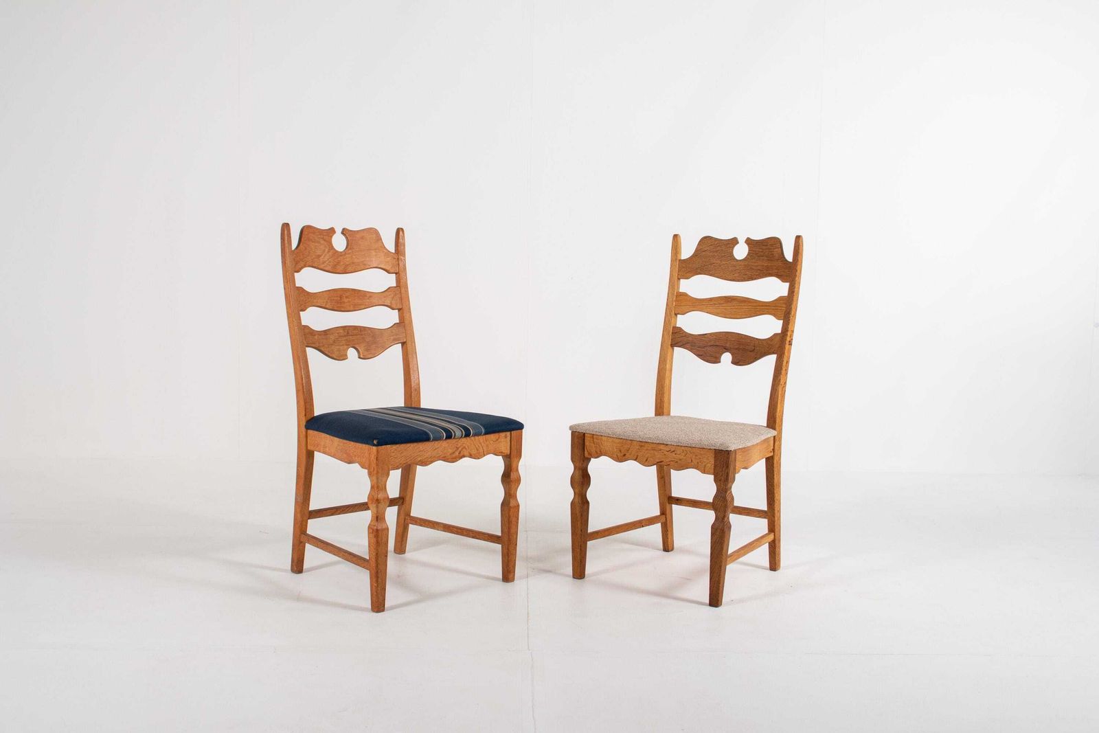 Set Of 8 Danish Oak Chairs By Henning Kjærnulf, Denmark, 1960s – Reupholstery Available photo Furniture