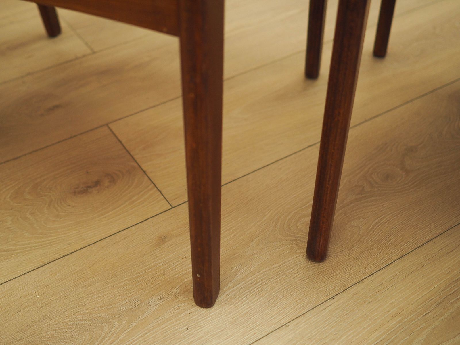 photo for sale Set van vier teakhouten stoelen, Deens design, jaren 1970, gemaakt in Denemarken