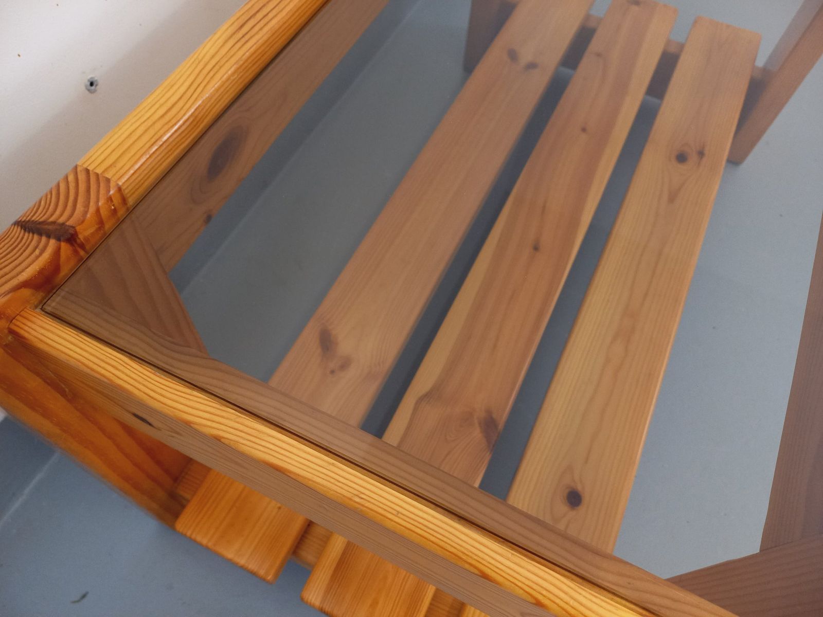 photo vinterior Rechthoekige salontafel van grenenhout en rookglas