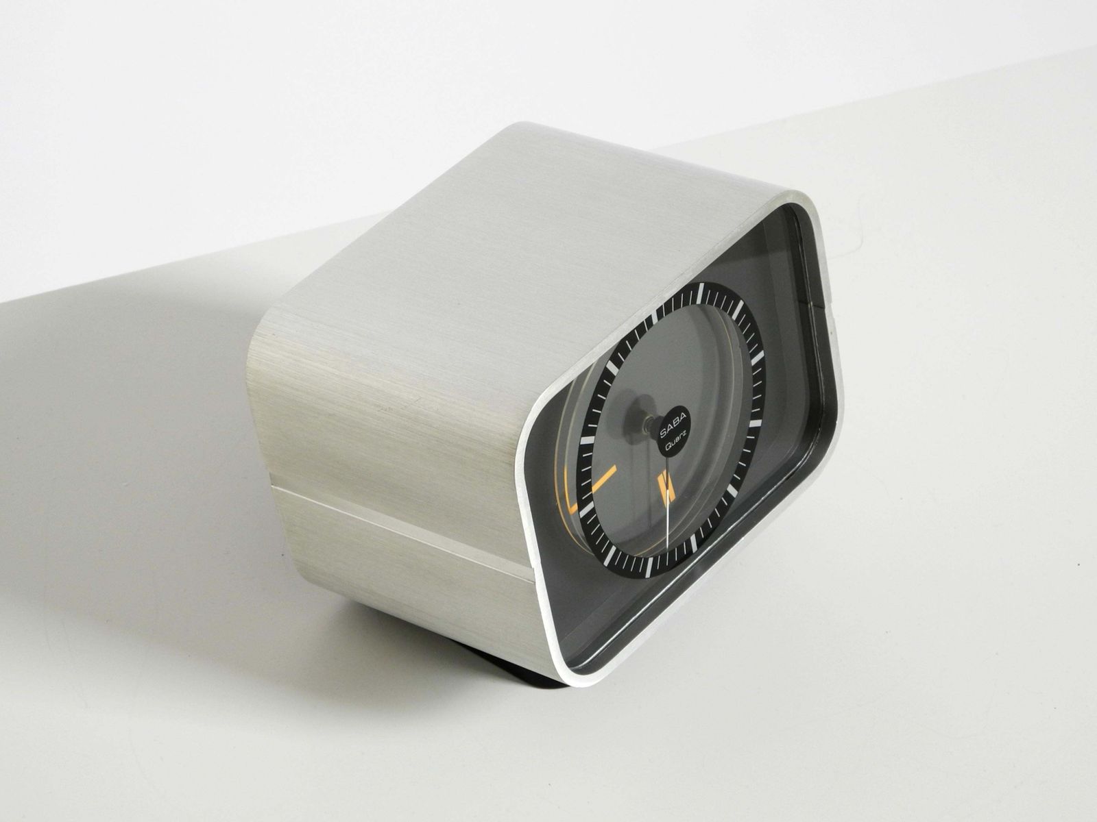 photo for sale Zeldzame, grote SABA design tafelklok met aluminium behuizing uit 1975