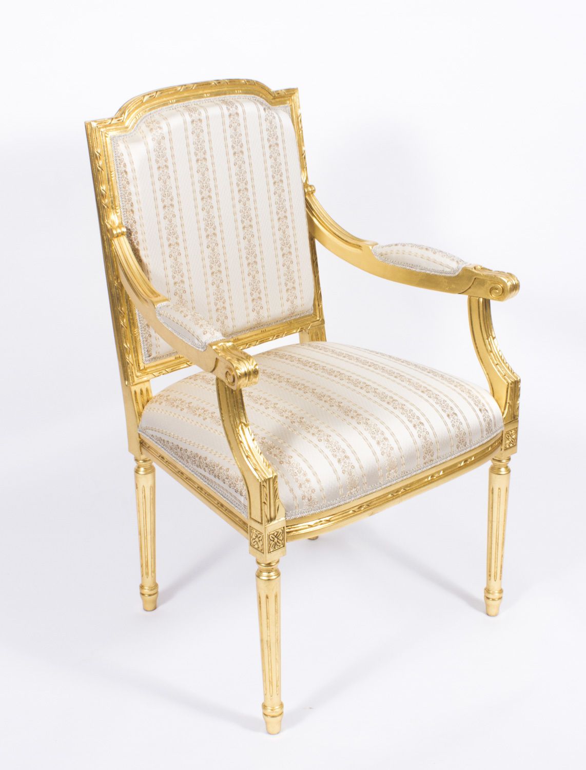 photo furniture Pair Bespoke French Louis XVI Carved Giltwood Armchairs