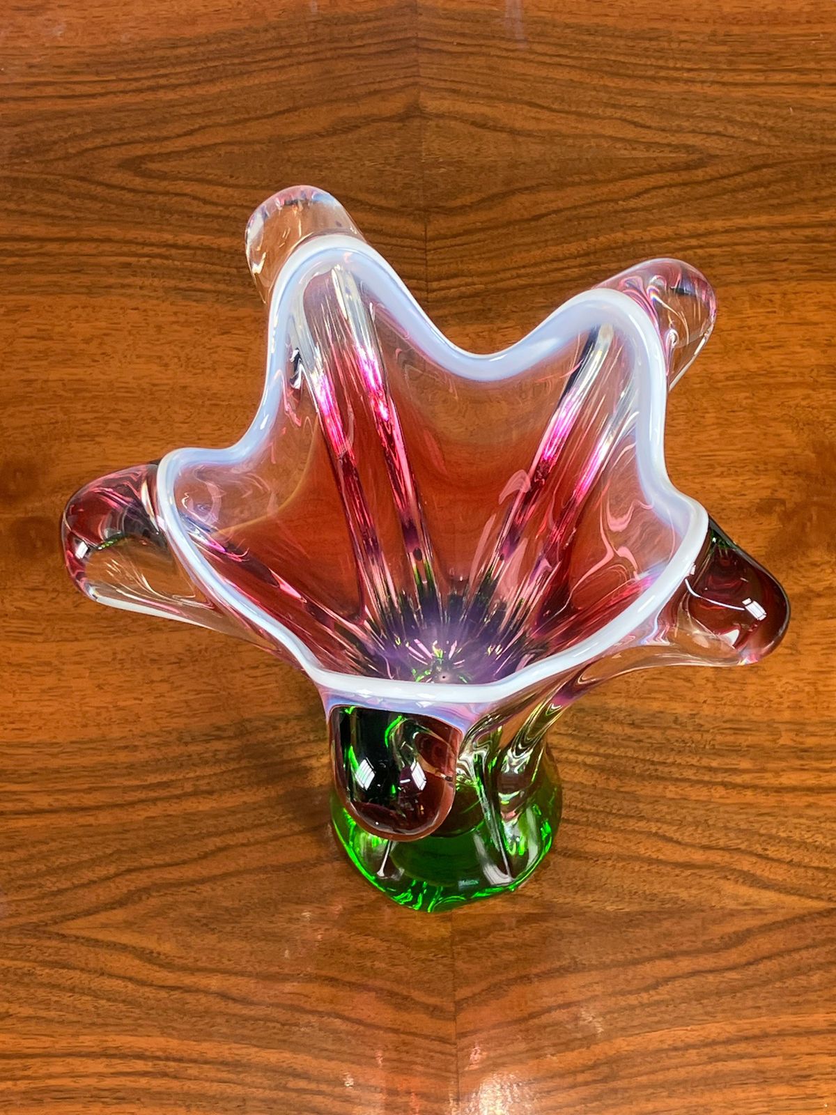 Vase en verre artistique par Josef Hospodka pour Chribska Glassworks, années 1960 photo vintage