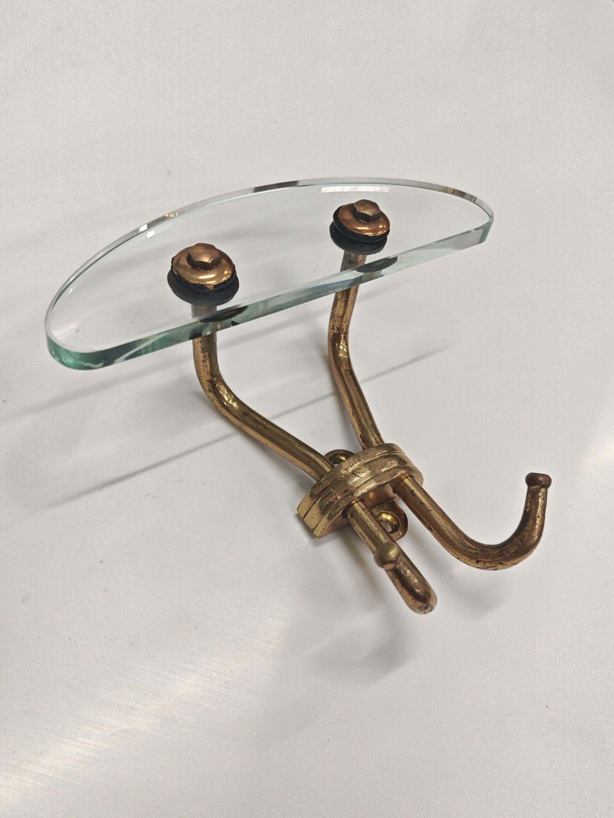 Mid-Century kapstokhaakjes, Murano-glas en messing, toegeschreven aan Pier Luigi Colli, Italië photo Meubels