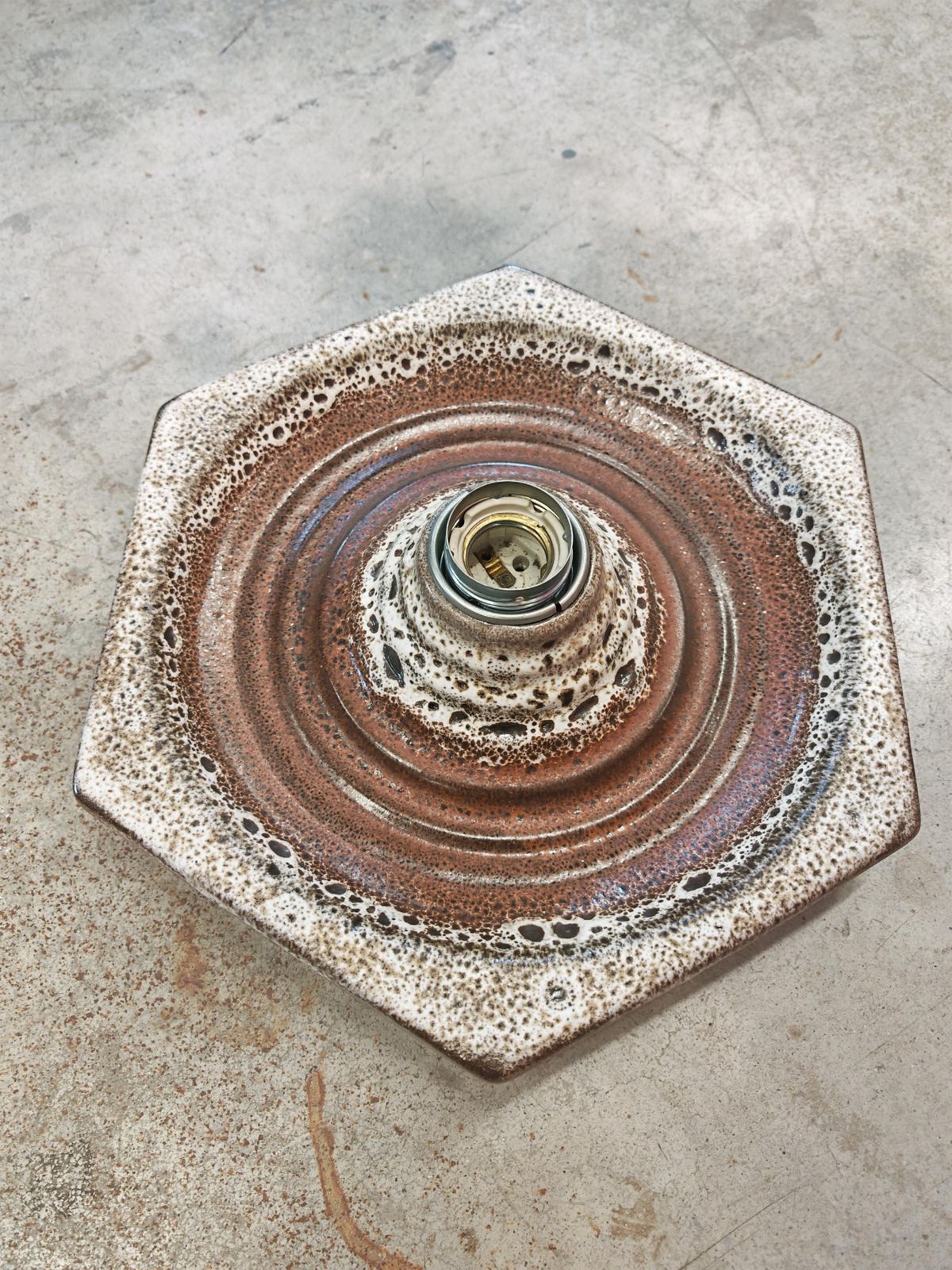 Paar Mid-Century Modern Hexagonale Fat Lava Wandlampen, West-Duitsland jaren 1970 photo vintage