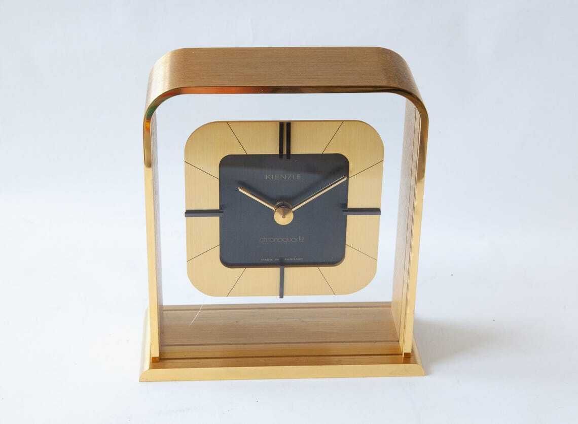 Verguld KIENZLE bureauklok – Mid-Century Lucent transparant ontwerp – Duitsland photo vinterior