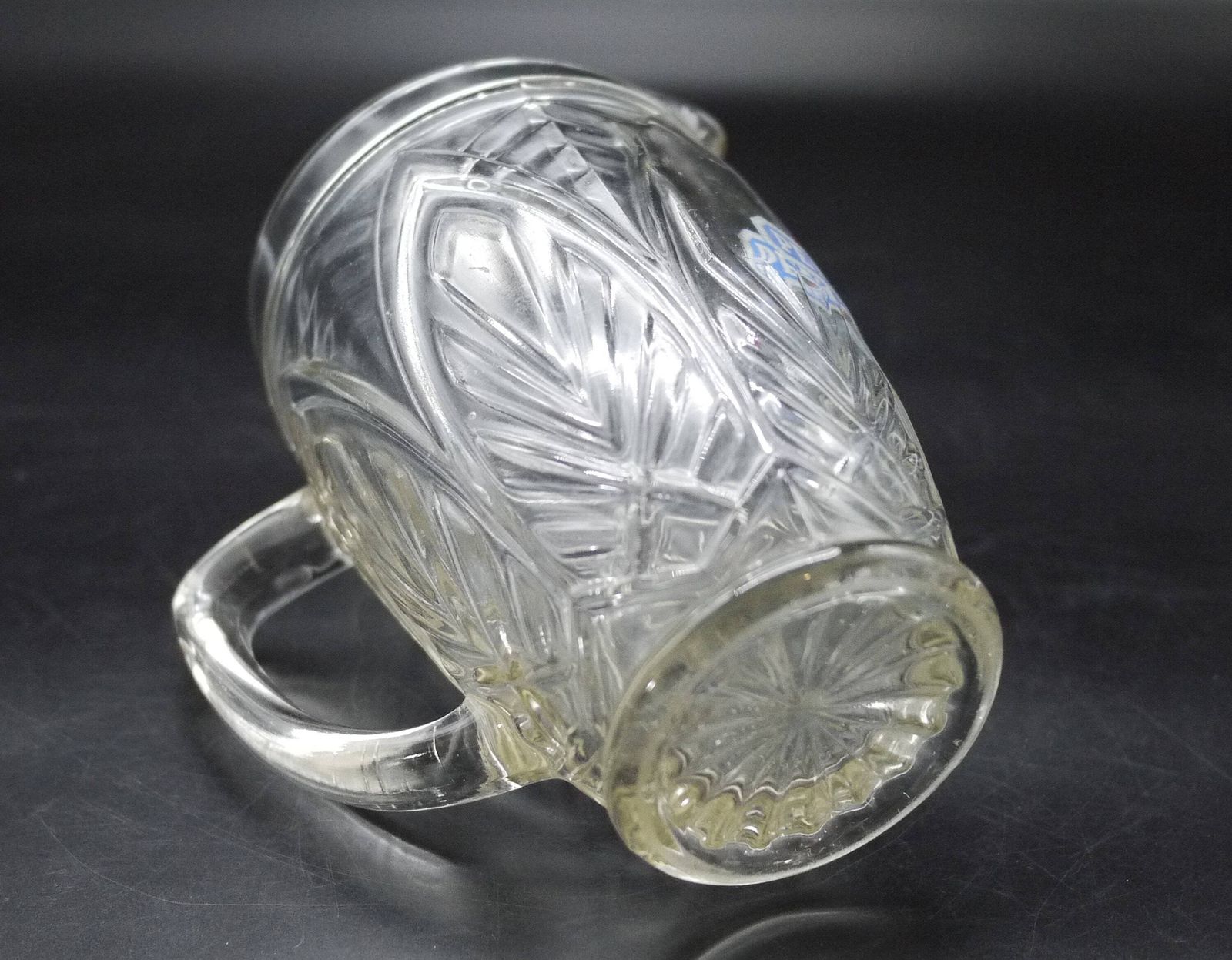 Woonaccessoires Antieke Franse glazen grote karaf Pernod Fils jaren 1930 photo