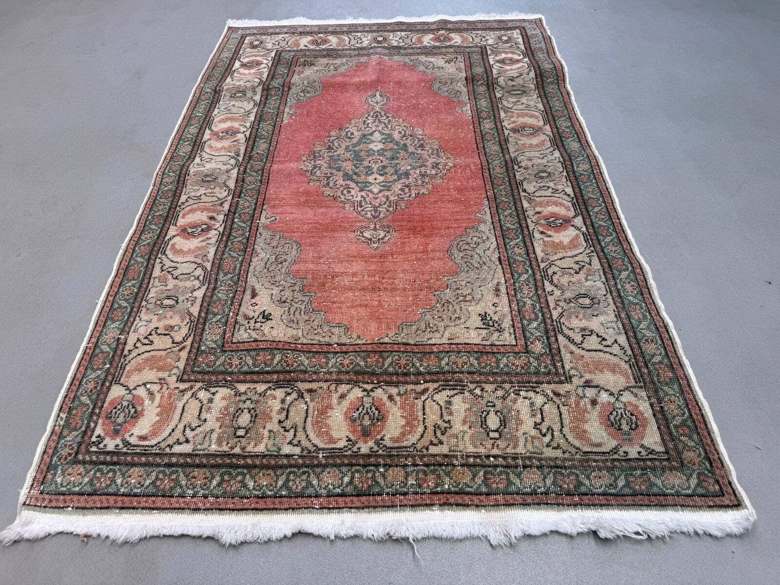 Vintage Turks Oushak Vloerkleed 95x150 cm Shabby Tapijt Ushak Regio Klein 2546 photo Textiel