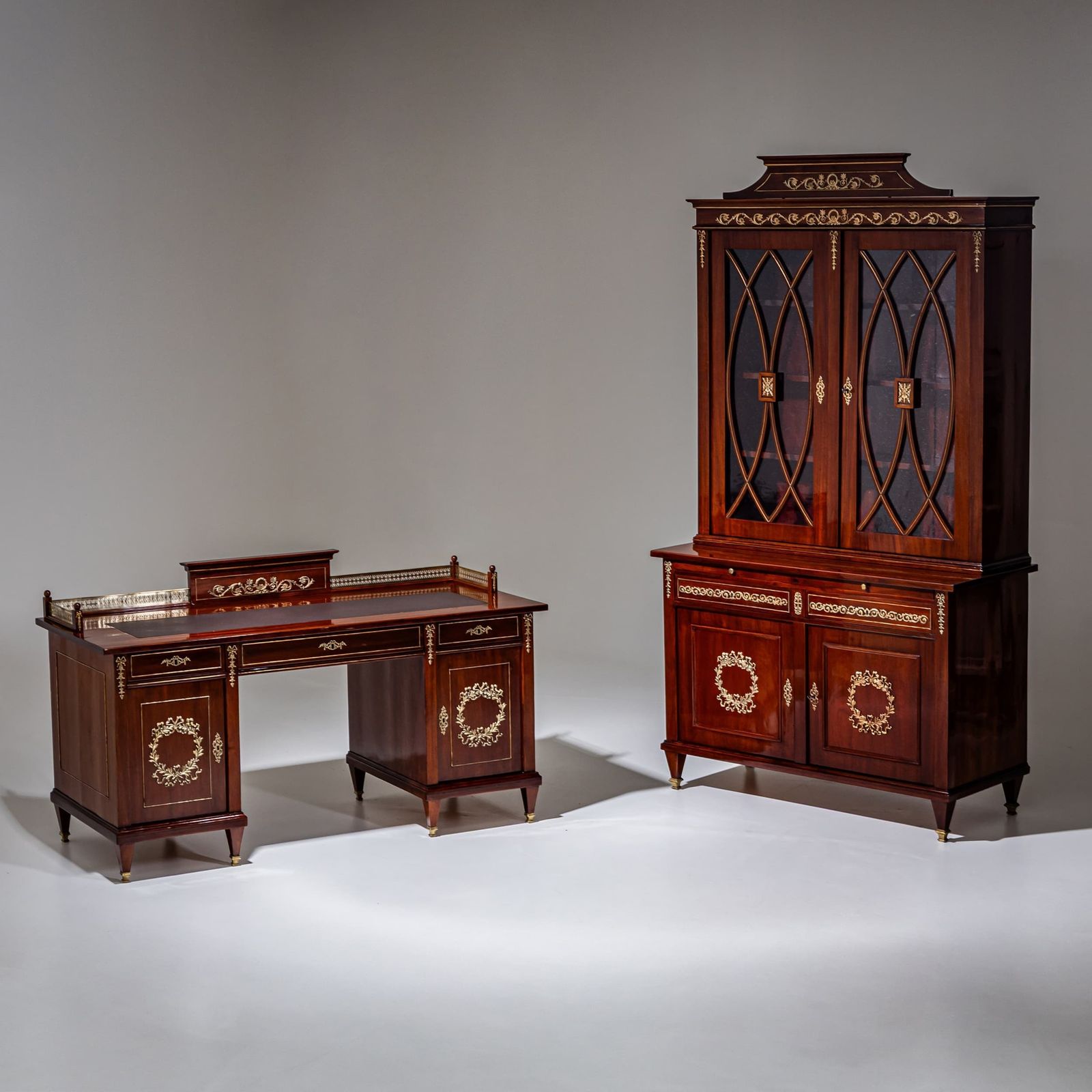 Empire stijl bureau, 19e eeuw photo vinterior