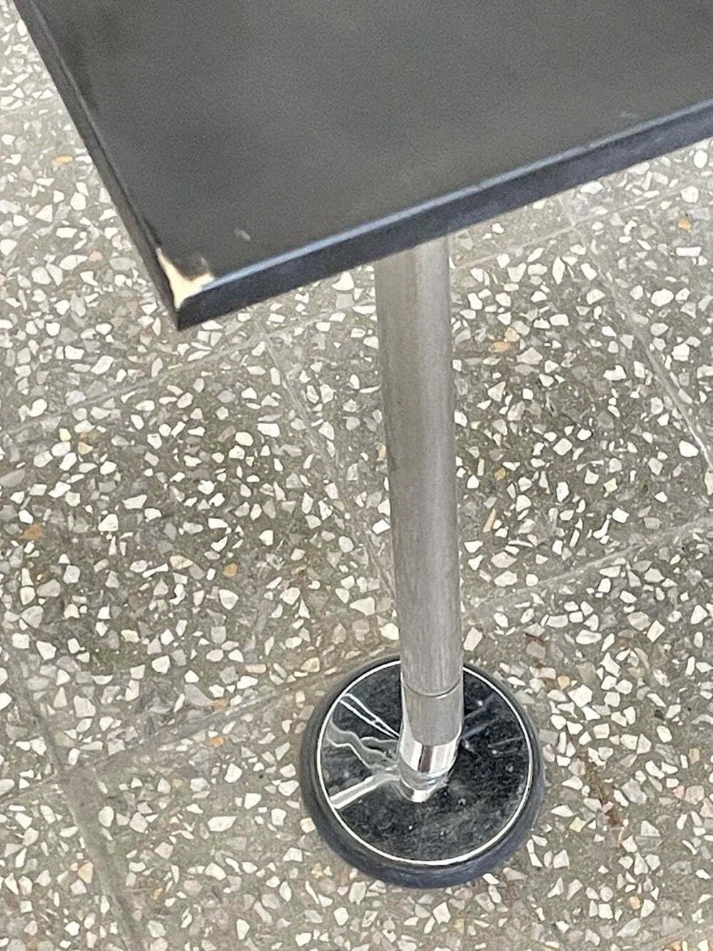 Nomos Table van Sir Norman Foster voor Tecno, jaren 1980 photo buy