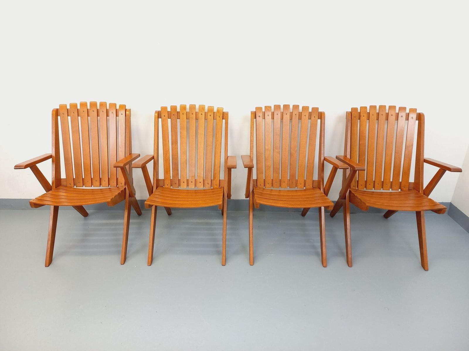4 Beuken Tuinfauteuils, jaren 1960 photo for sale
