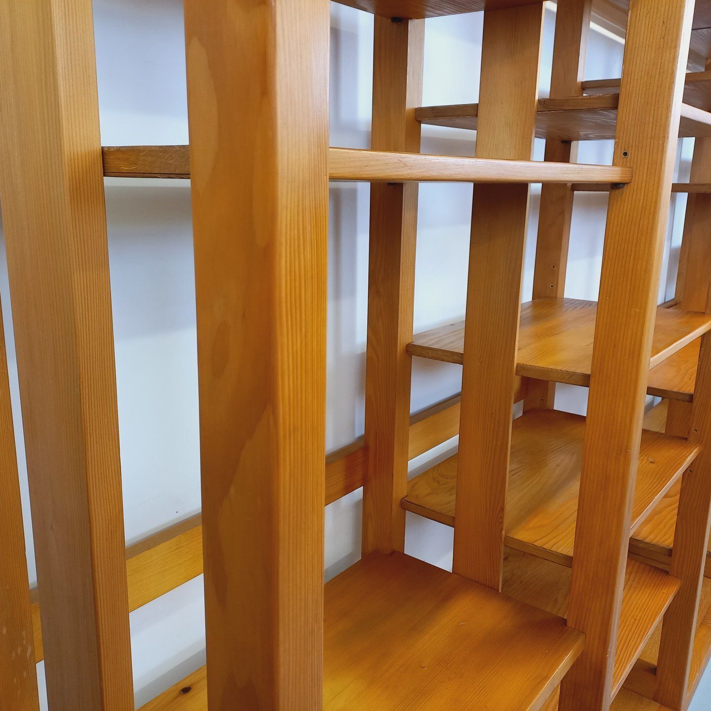 photo vinterior Large Modular 6 Section Pine Bookcase