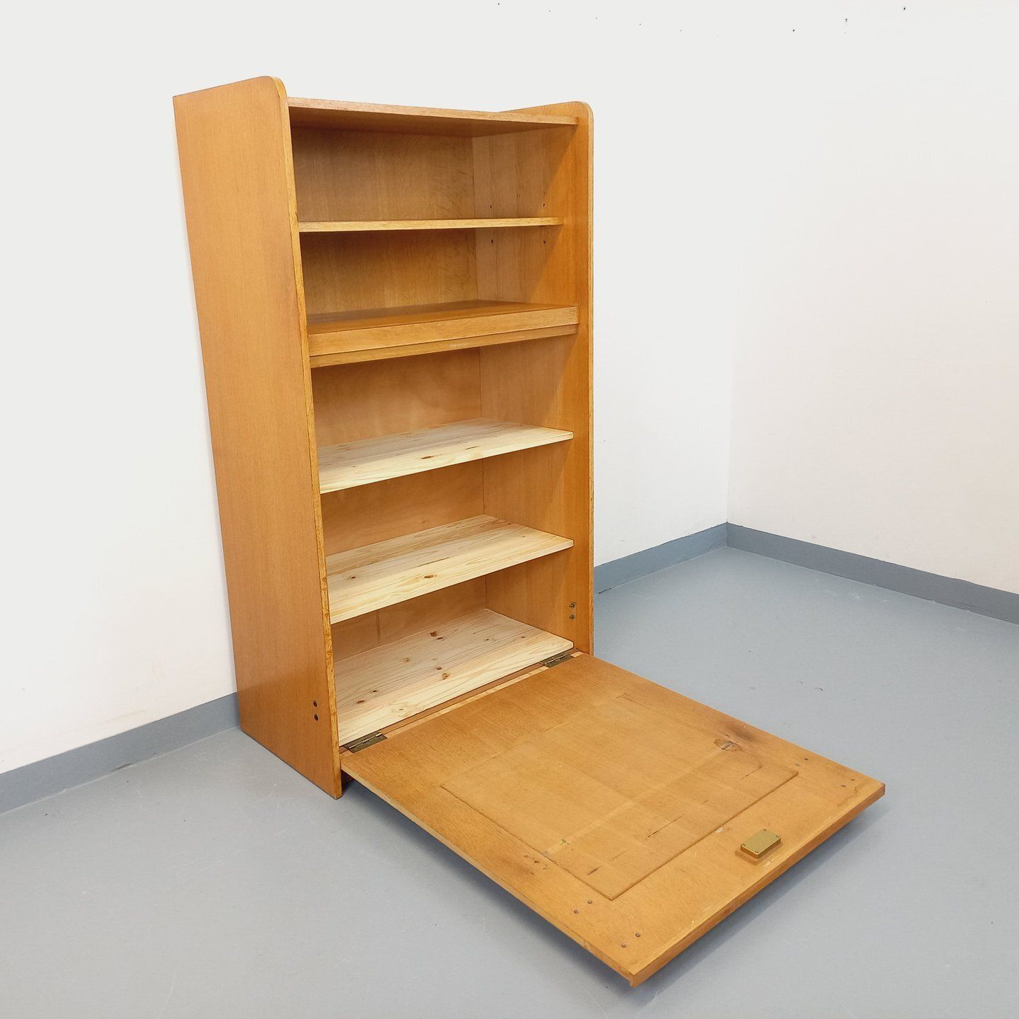 Opbergkast met Eikenhouten Bijzettafel photo 1052.0