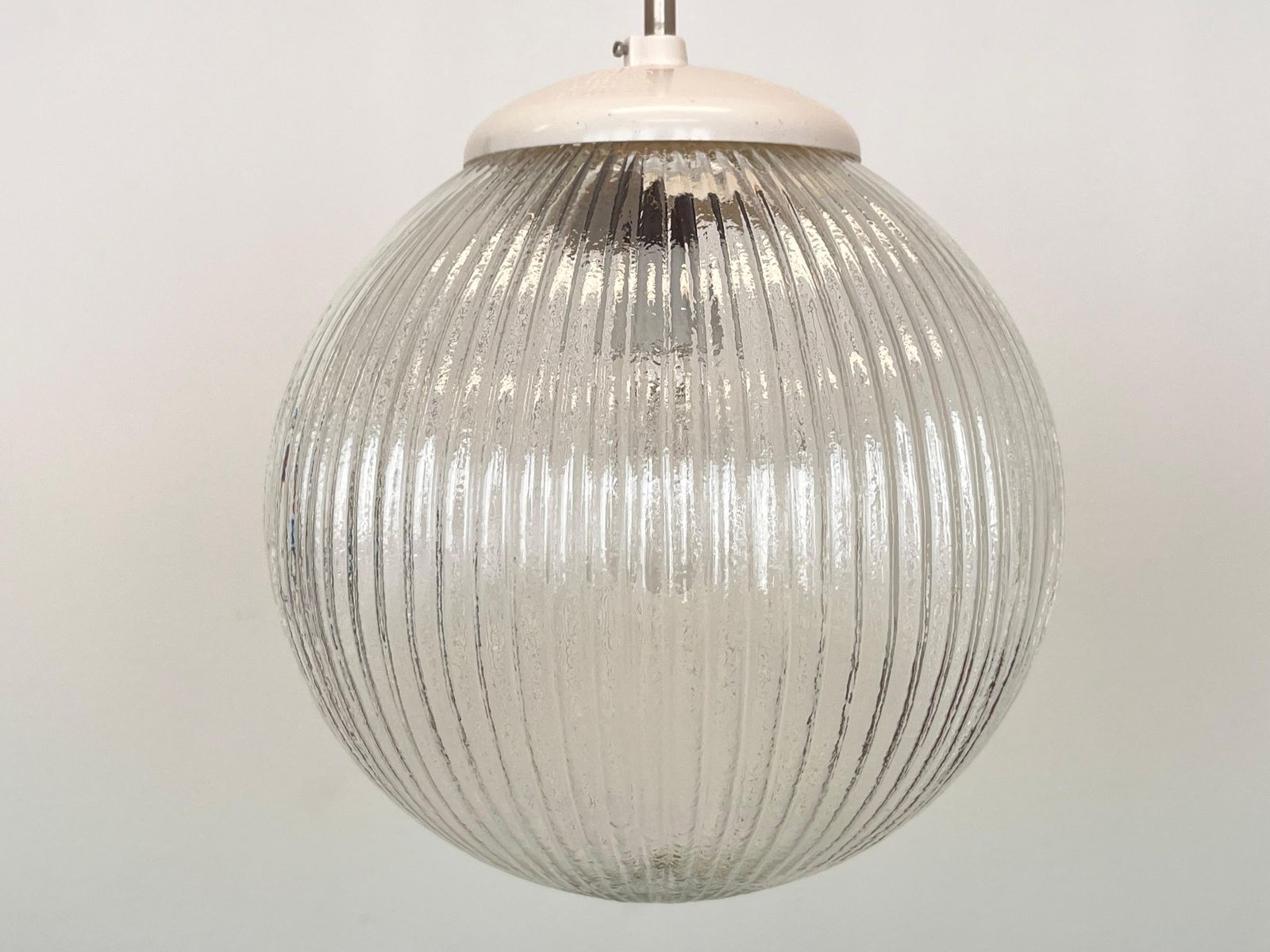 Mid-Century design glazen hanglamp — Tsjecho-Slowakije, ca. jaren 1970 / 6 stuks beschikbaar photo vinterior