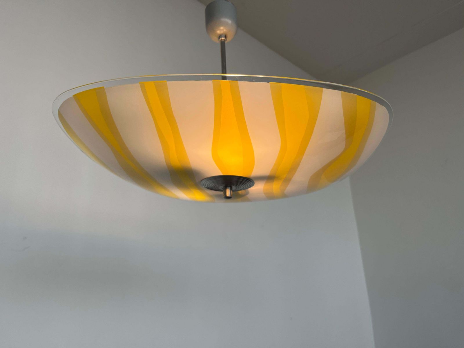 Suspension mid-century en verre par Napako, Tchécoslovaquie, années 1970. photo 401.0