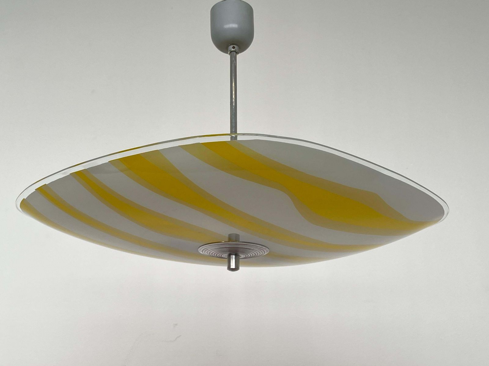 Suspension mid-century en verre par Napako, Tchécoslovaquie, années 1970. photo vinterior