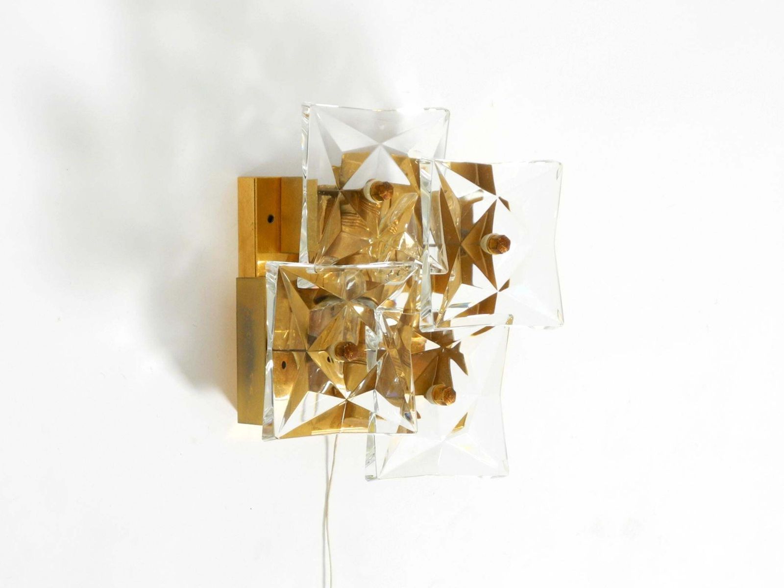Original 1960s Kinkeldey Crystal Glass And Brass Wall Lamp In Mint Condition photo Lighting