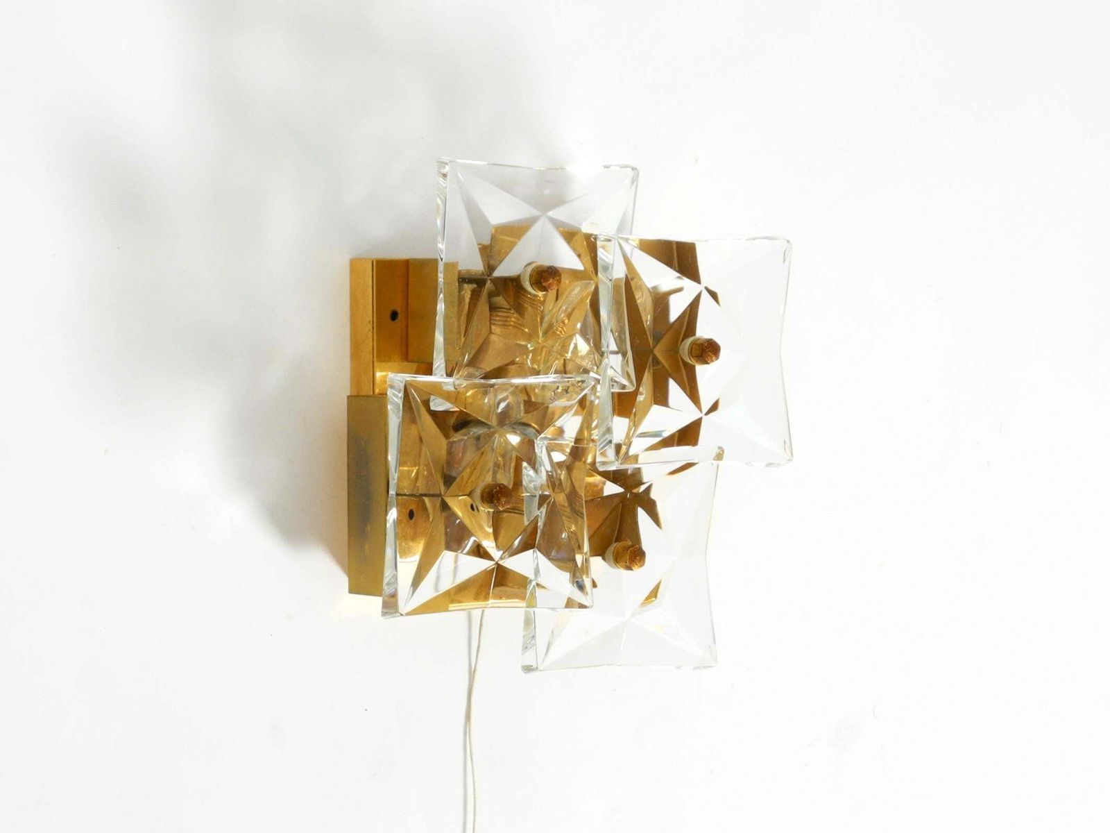 Original 1960s Kinkeldey Crystal Glass And Brass Wall Lamp In Mint Condition photo vinterior