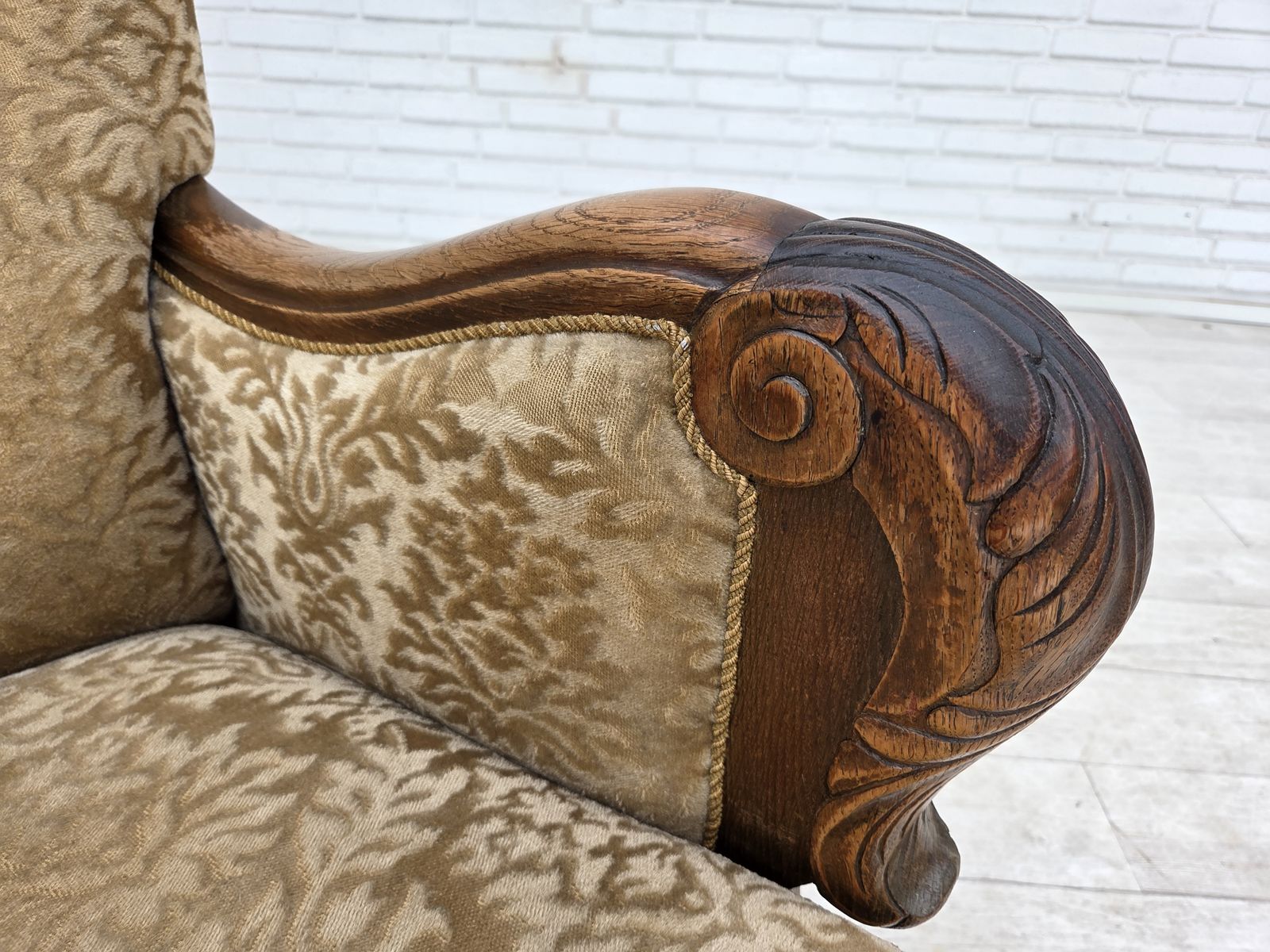 photo furniture 1950s, Danish Relax Armchair, Furniture Velour, Carved Oak Wood.