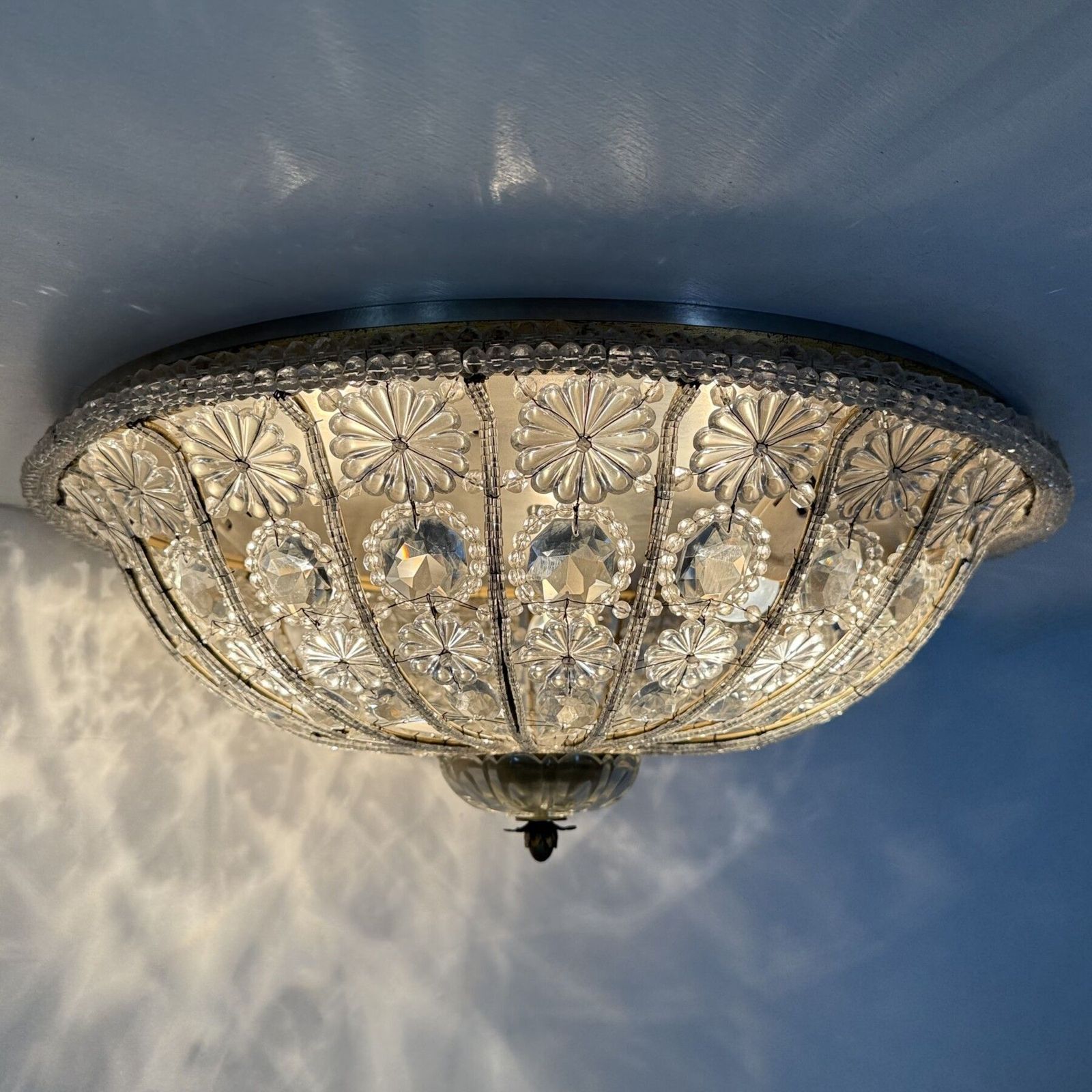 photo for sale Grote kristallen plafondlamp van Banci Italy, ca. jaren 1960