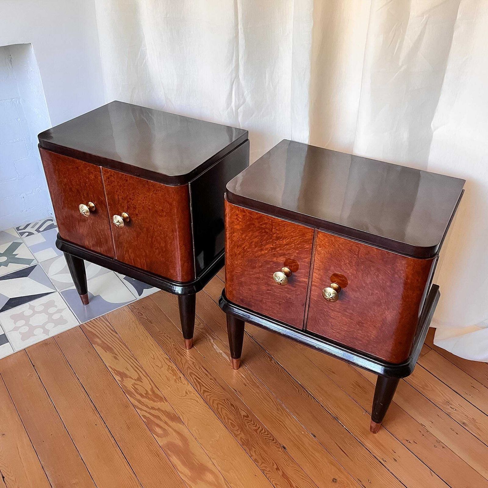 Pair Of Italian Mid Century Burl Mahogany Bedside Cabinets photo for sale