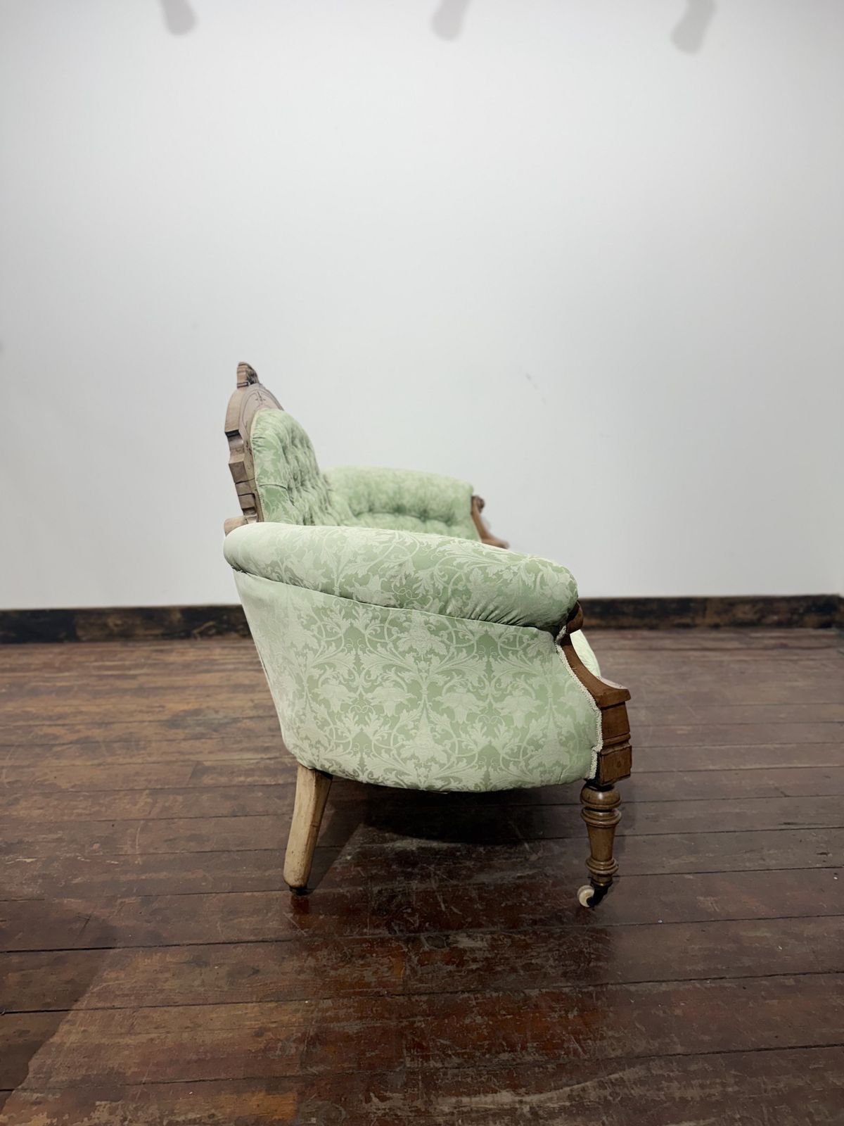 photo vintage Victorian Style Carved Walnut Two Seater Sofa Sage Green Upholstery
