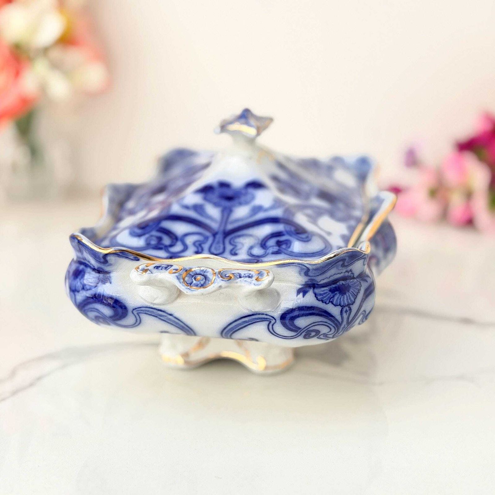Antieke Burleigh blauw-wit terrine, Art Nouveau met vergulde details, 1903 photo Woonaccessoires