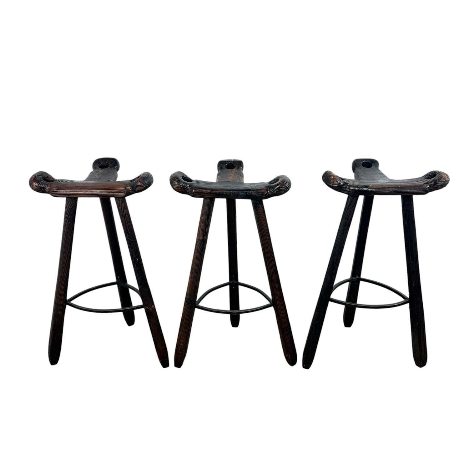 Set van 3 vintage Spaanse Brutalist Marbella krukken photo furniture