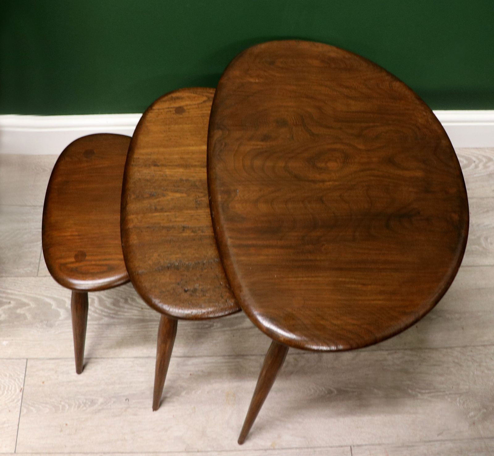 A Wonderful Iconic Nest Of Three Rare Ercol ‘Pebble’ Tables. photo Furniture