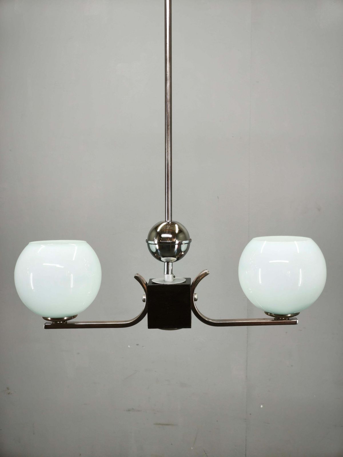 Art Deco Chromen Hanglamp met Opaalglaskapjes, Tsjecho-Slowakije, jaren 1930 photo furniture