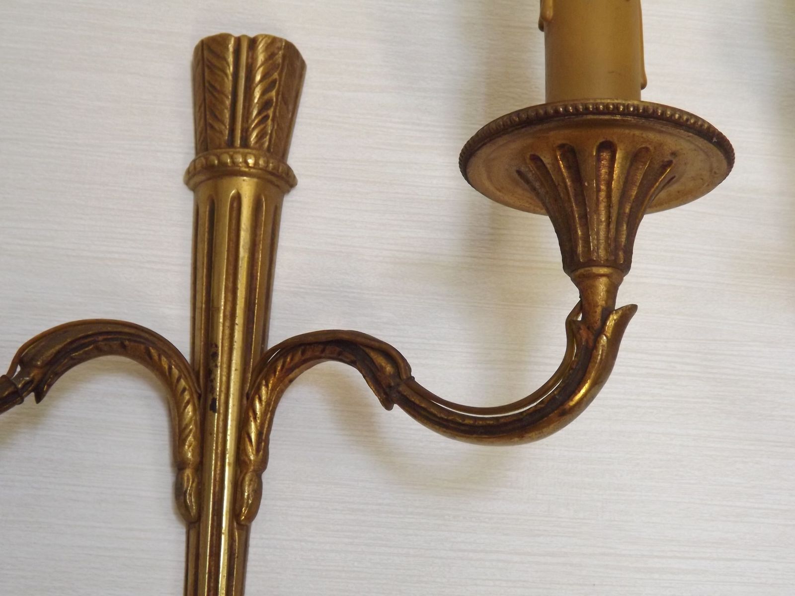 photo vintage Pair Vintage French Gilt Bronze Double Empire Arrow Style Wall Lights