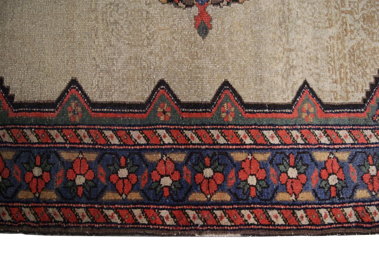 Handmade Carpet Antique Caucasian Rug, Beige Wool Oriental Living Room Rug photo Textiles