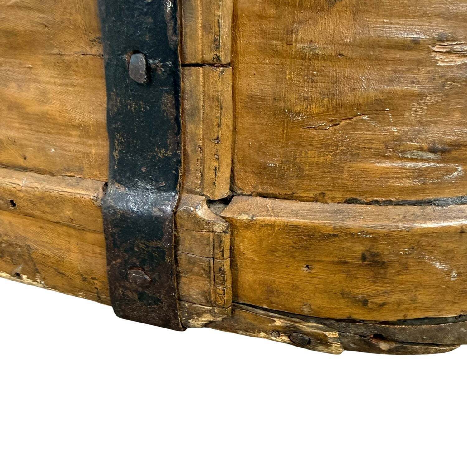 Woonaccessoires Uitzonderlijk grote antieke Zweedse bentwood-kist photo