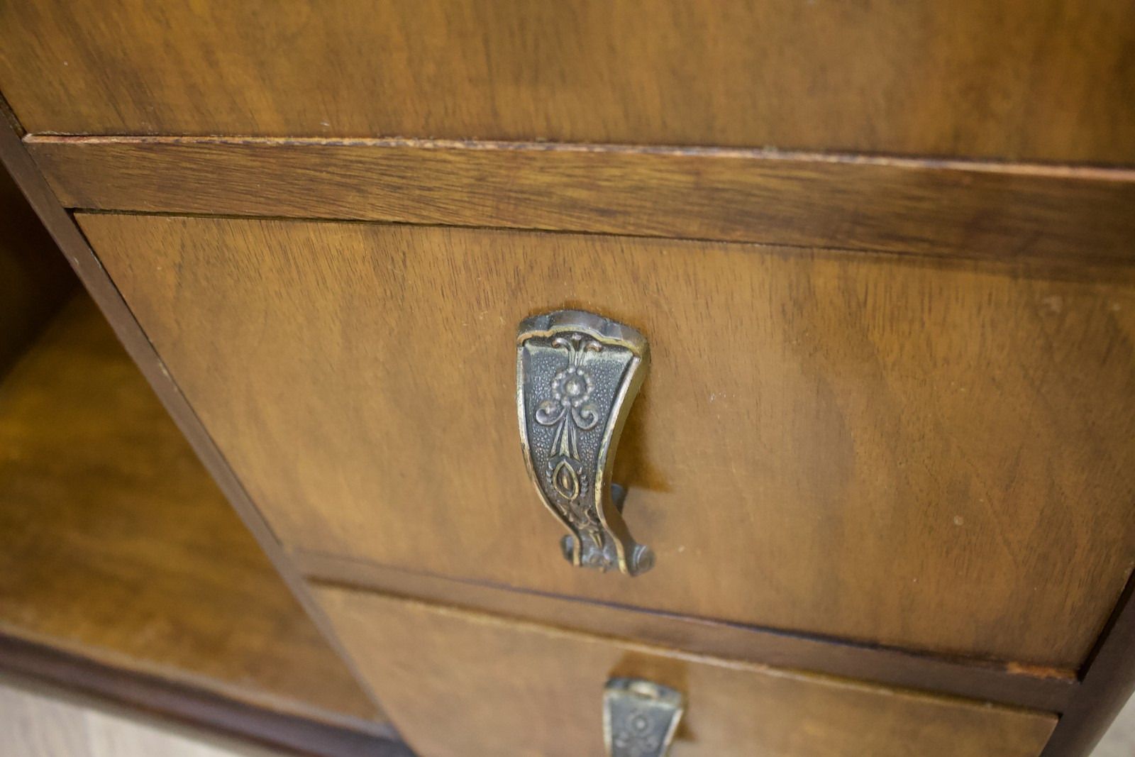 Vintage Art Deco Style Walnut Dressing Table Chest Beithcraft, 1950s #1594 photo 399.0
