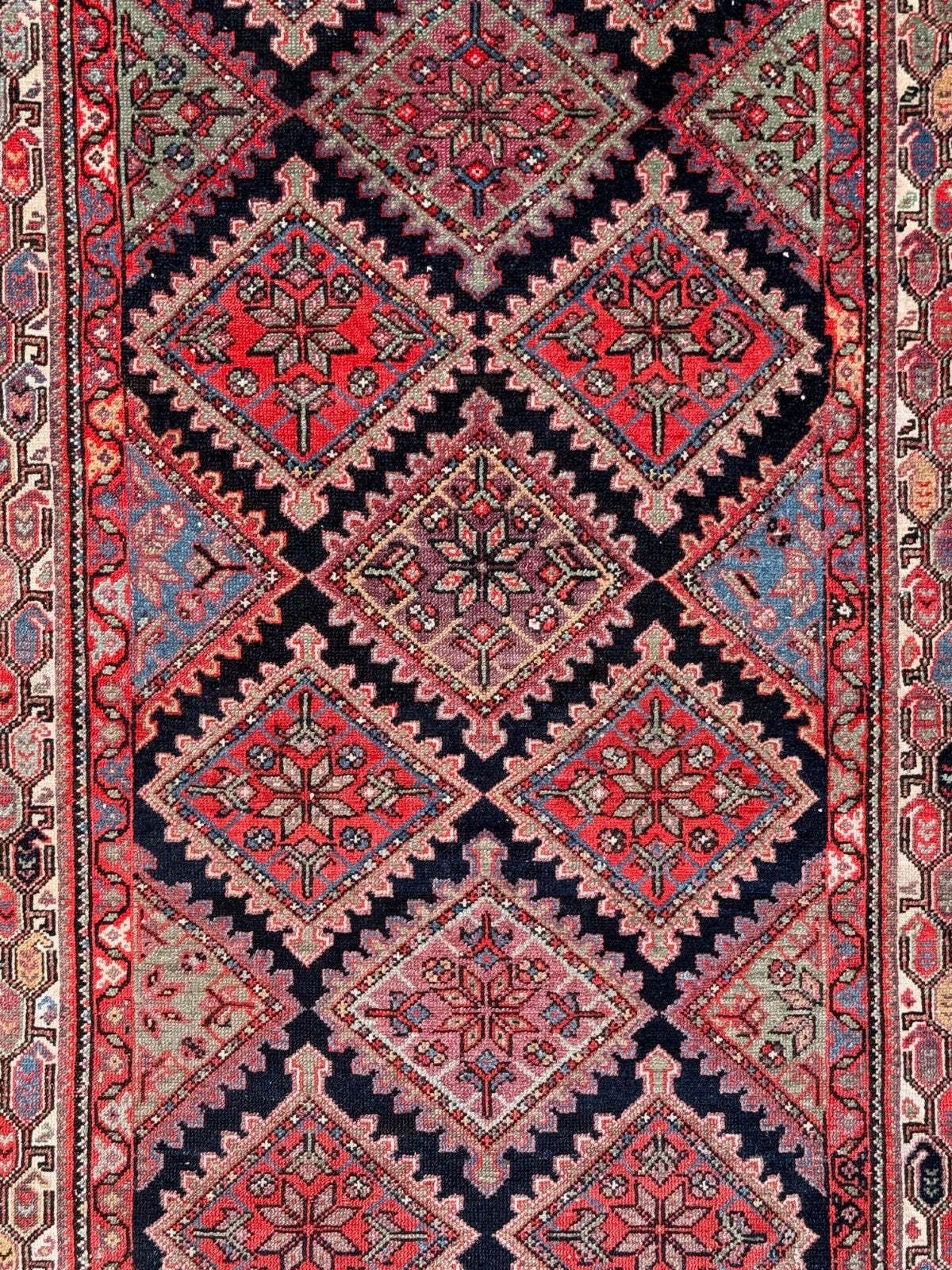 Vintage vloerkleed 126x220 cm, middelgroot, tribaal oosters tapijt marineblauw, rood photo vinterior