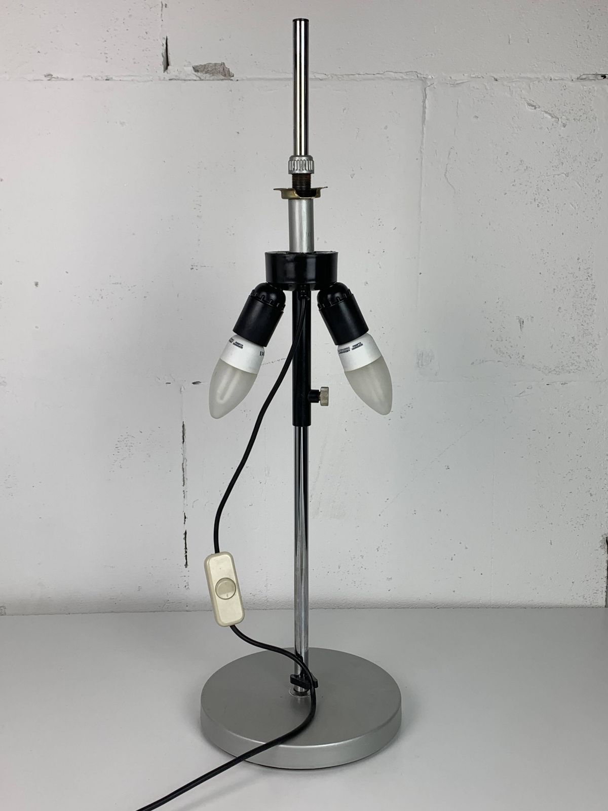 photo for sale Grande lampe de table ou de bureau réglable, design néerlandais Space Age, par Harco Loor, 1