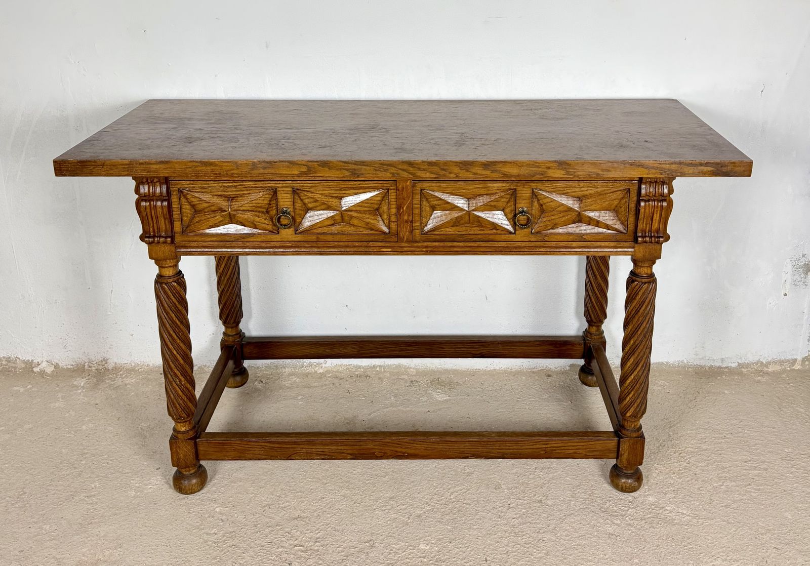 Spaanse eiken consoletafel met twee lades, 20e eeuw photo for sale