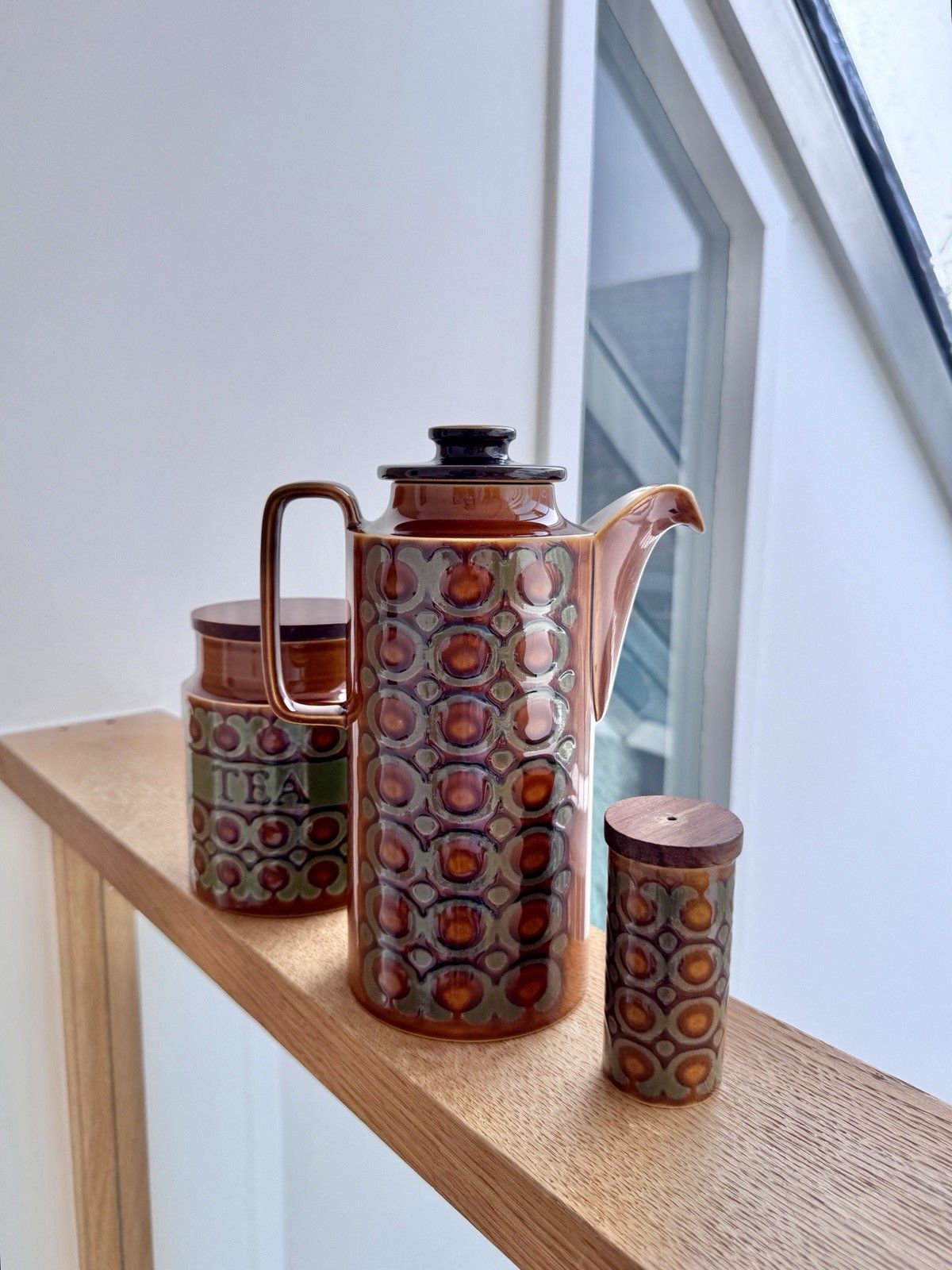 1970’s John Clappison Hornsea Brontë Coffee Pot, Tea Storage Jar & Salt Shaker photo 50.0