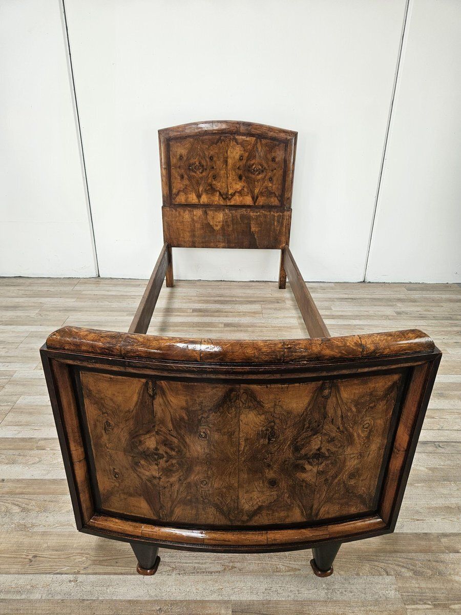 Art Deco Toscaans eenpersoons bed in bruyèrehout, 1940