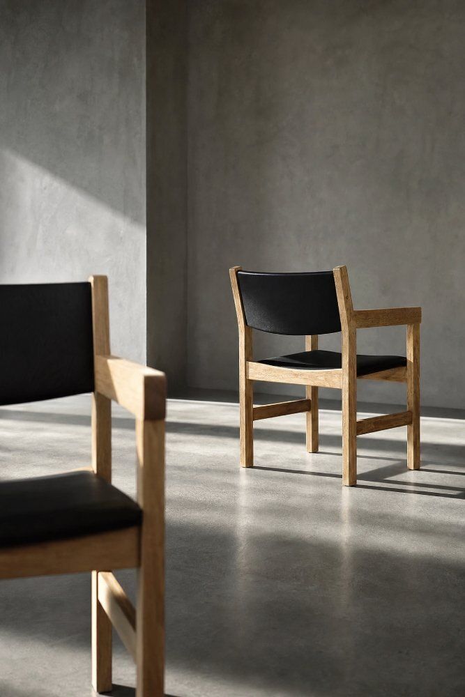 Mid-Century Modern Deense Eikenhouten Stoelen van Hans J. Wegner voor Getama, jaren 1960, Set van 4 photo vintage