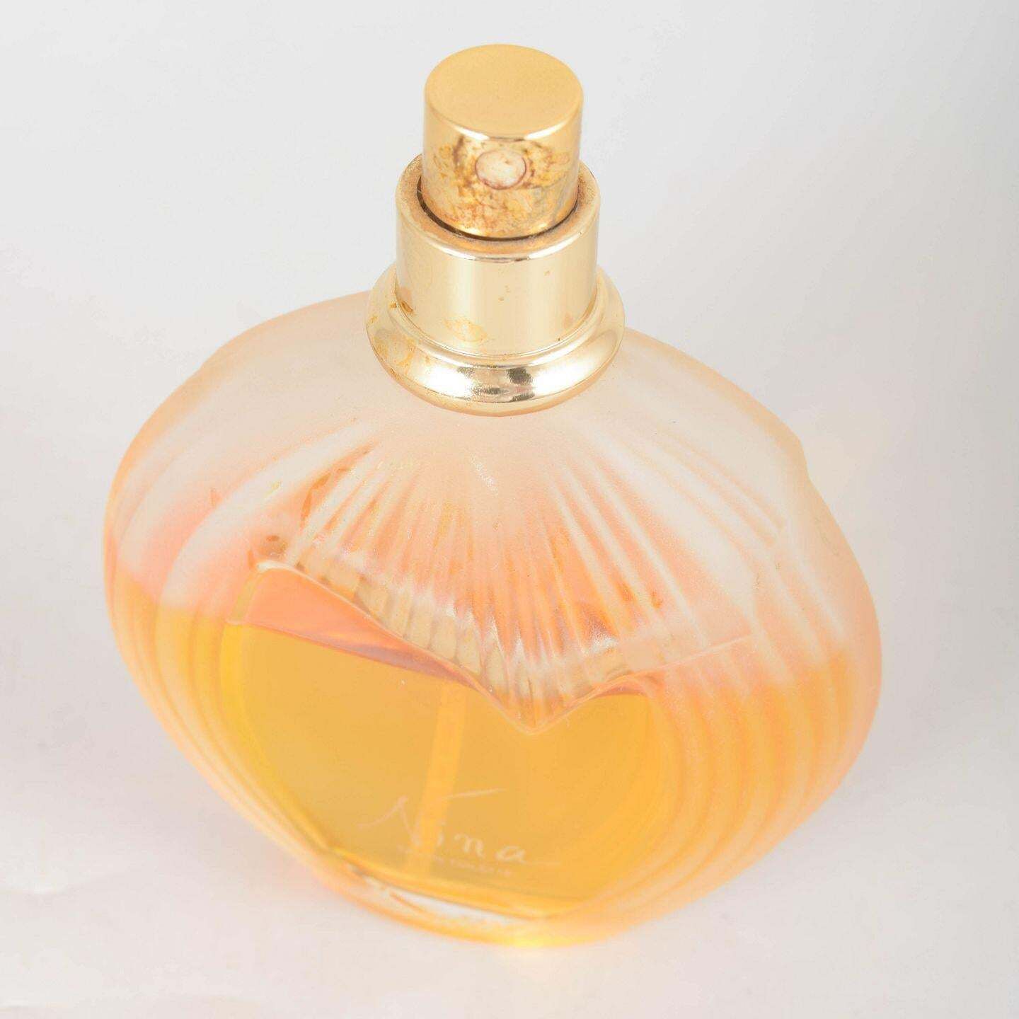 Flacon de parfum Nina Ricci « Nina » par Lalique, années 1980 photo furniture