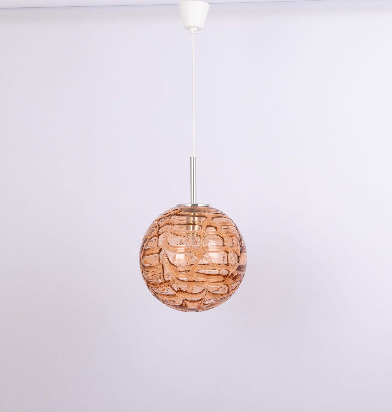 photo for sale Grote zeldzame roze Murano bollamp van Doria, Duitsland, jaren 1970