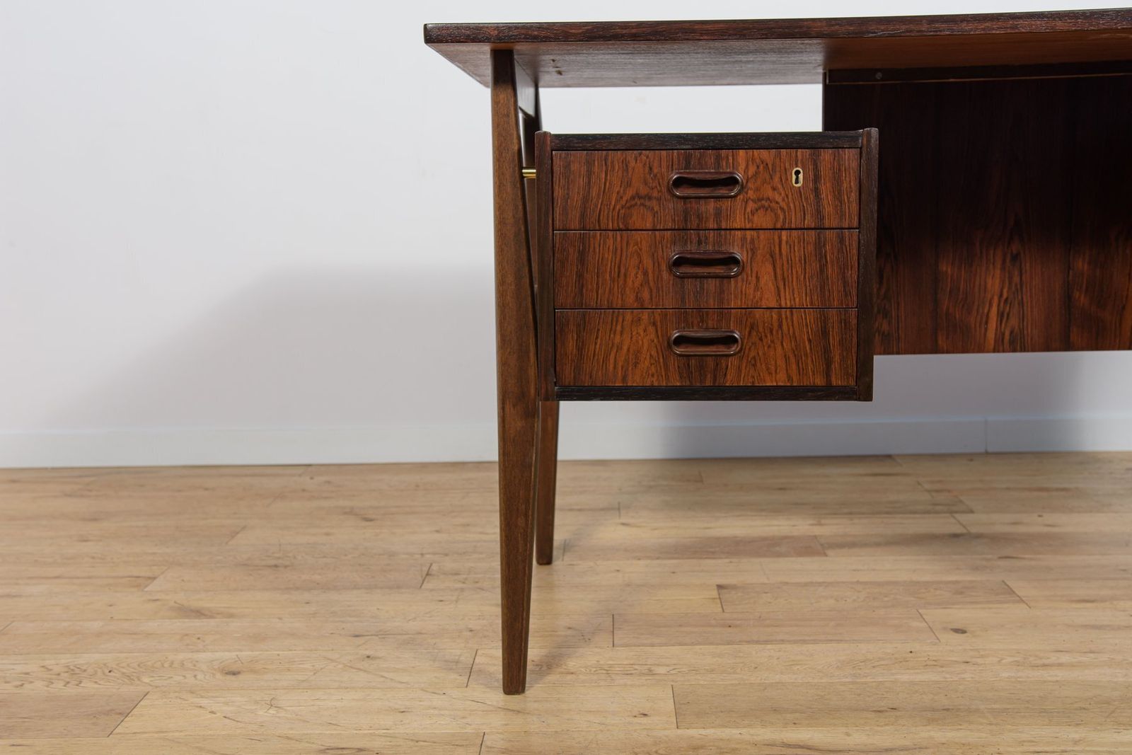 photo vinterior Mid Century Rosewood Desk By Gunnar Nielsen Tibergaard For Tibergaard, Denmark, 1960s