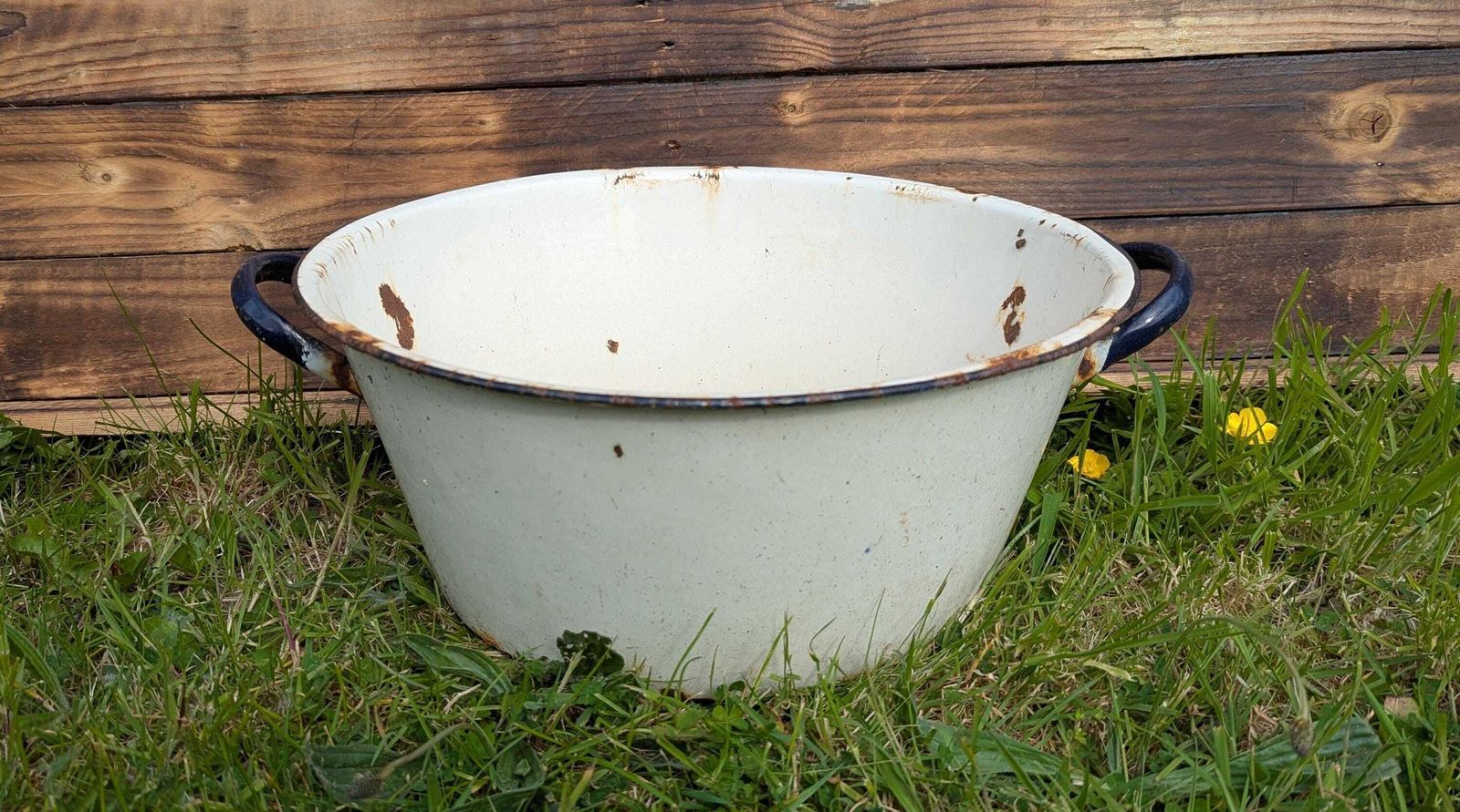 Woonaccessoires Grote Blauw-witte Emaille Pot, Plantenbak photo