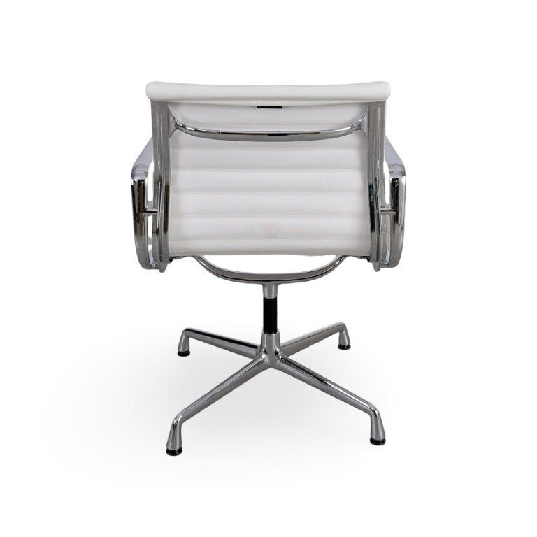 Vitra Charles & Ray Eames stoel EA 108, leer, wit/crème photo vinterior