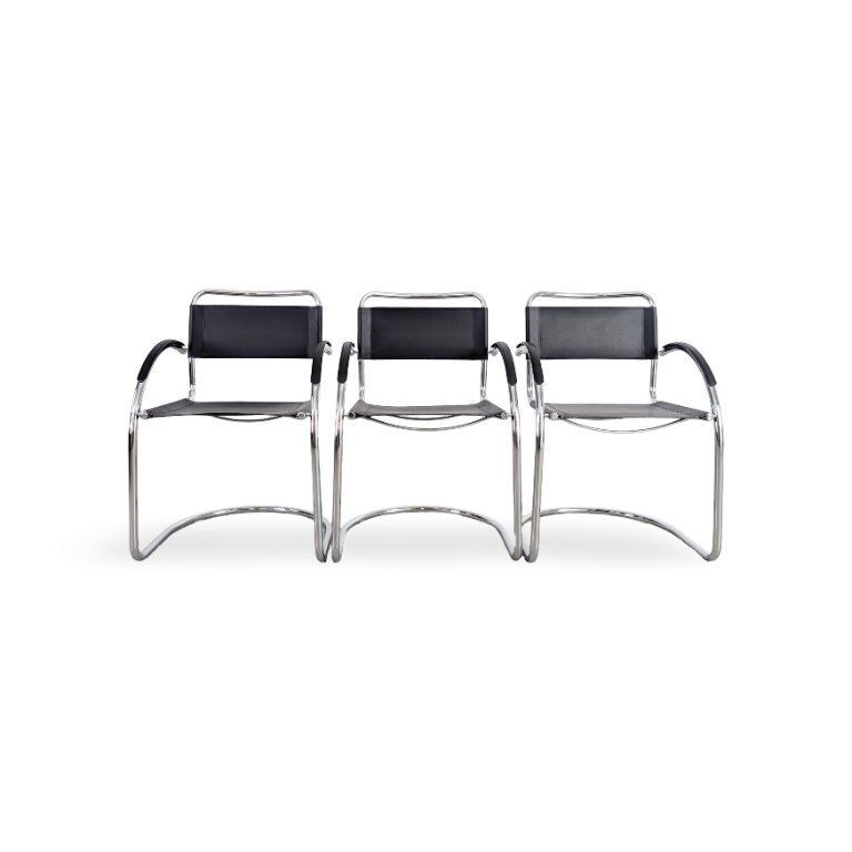 Lot de 3 chaises cantilever Bauhaus, style mid-century, noires, Italie