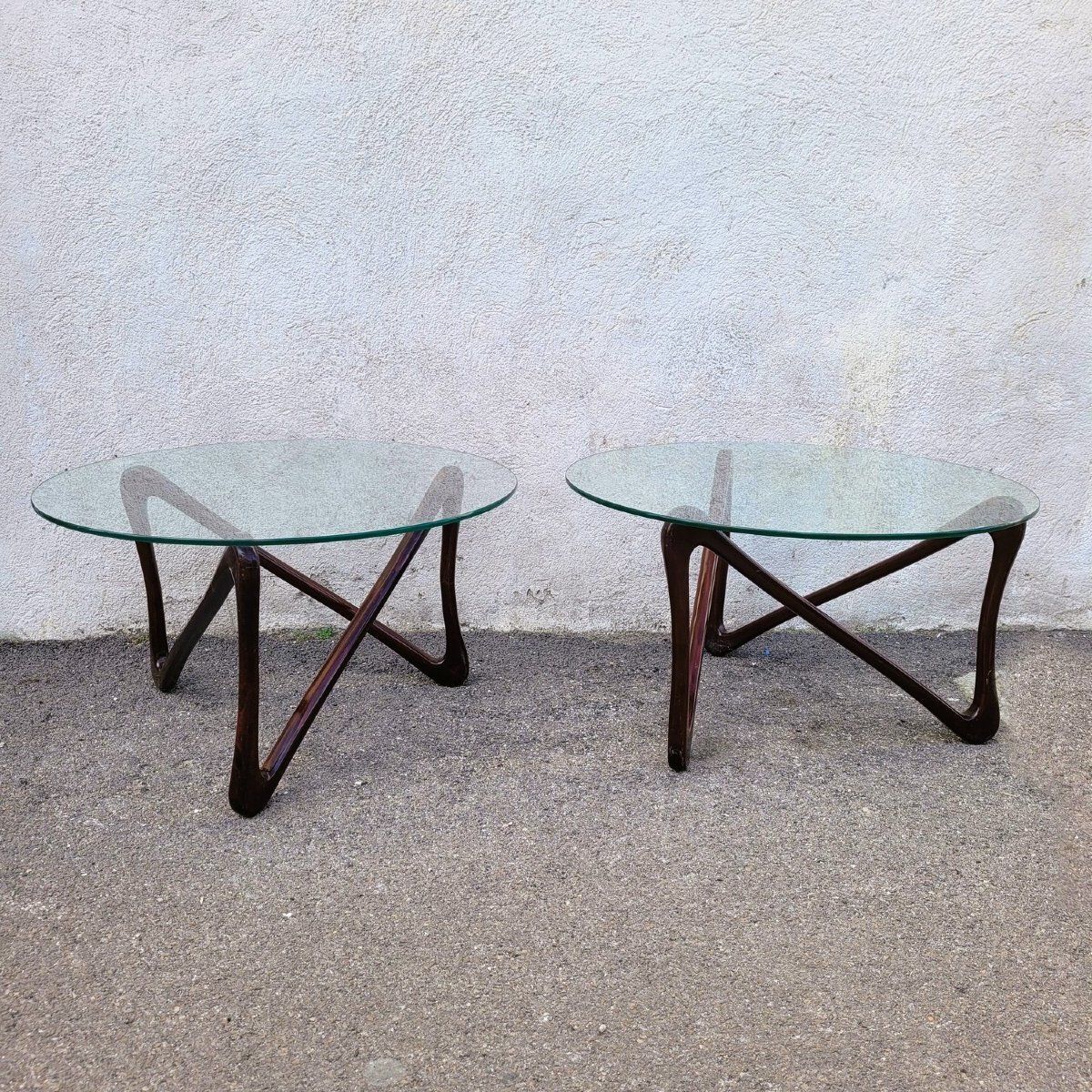 Paire de tables basses en bois et verre, design du XXe siècle photo for sale