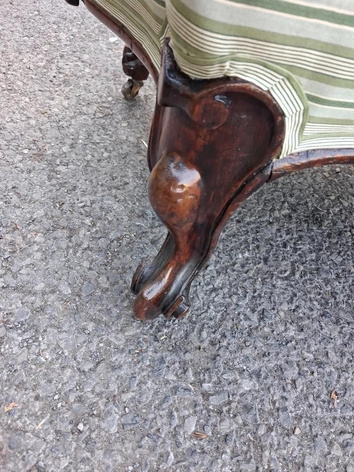 photo for sale Antique Victorian Reupholstered Chaise Longue