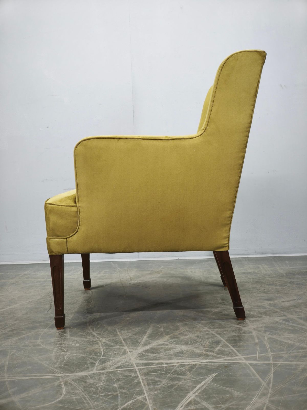Meubels Danish Modern fauteuil van Frits Henningsen, Denemarken, ca. jaren 1960 photo