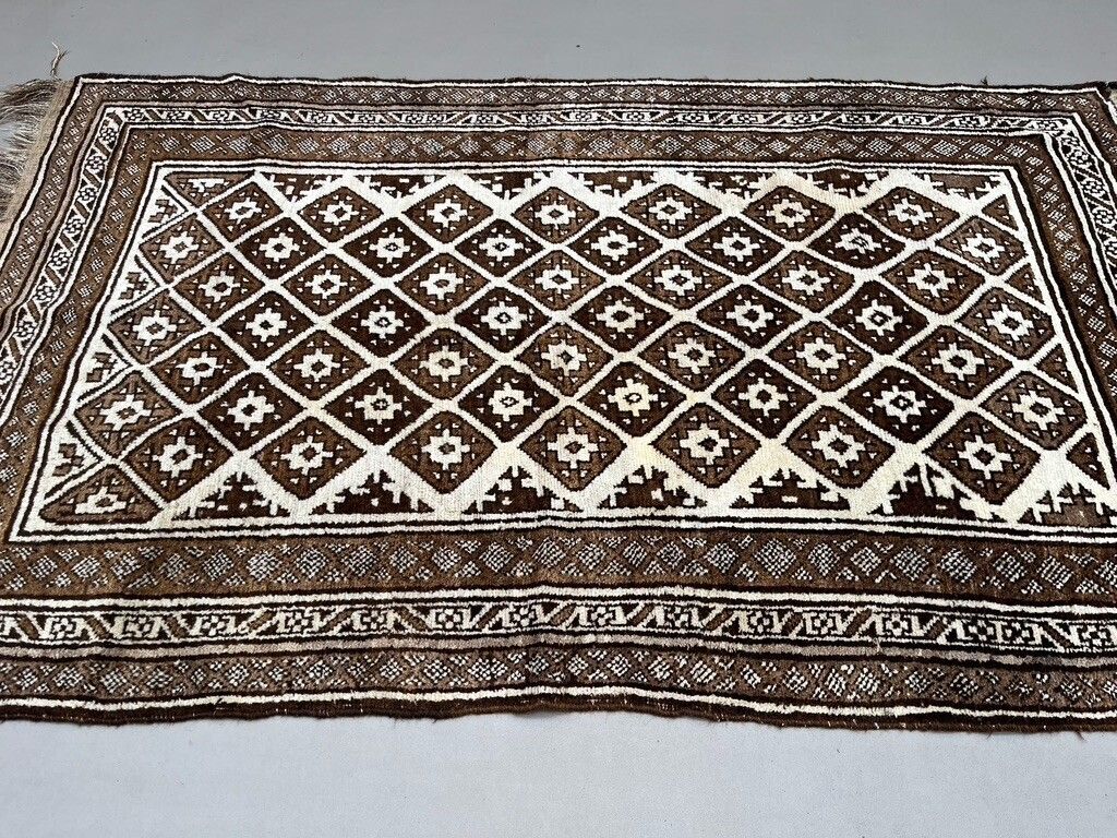 Vintage Luri Rug 245x138 Cm Medium, Shabby Chic Beige 2464 photo vinterior