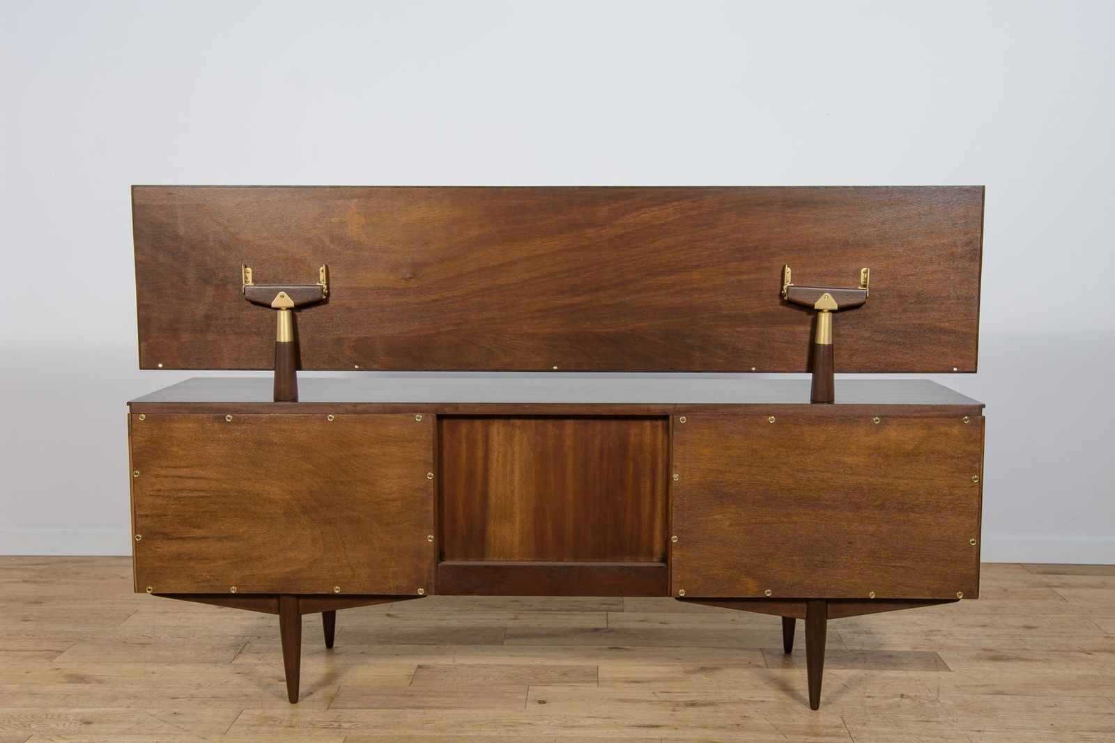 photo furniture Mid Century Dressing Table, United Kingdom, 1960s